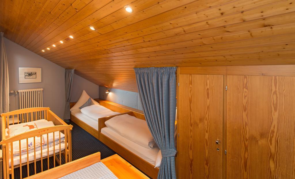 Ferienresort Am Mattenweg Hinterzarten Szoba fotó